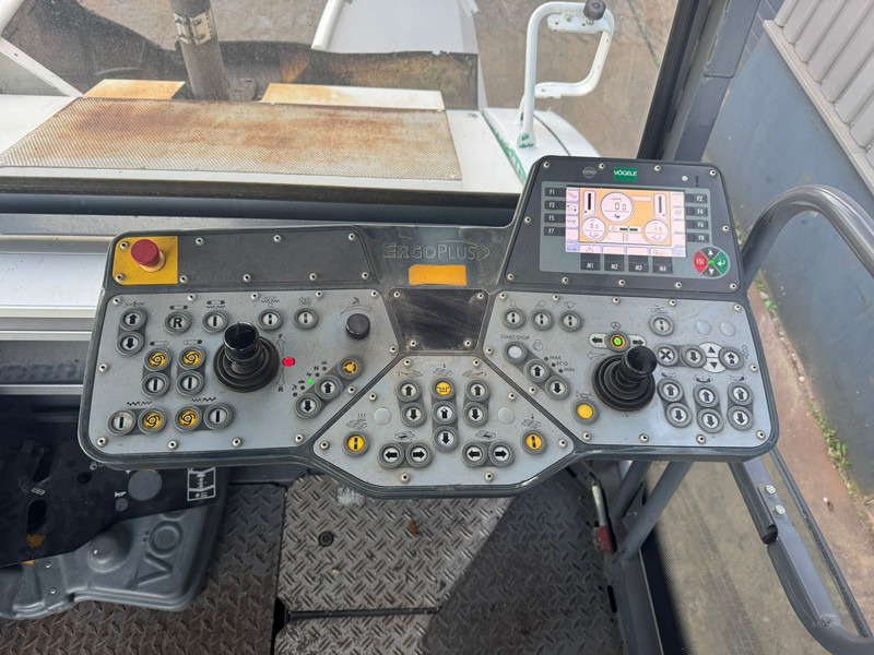 تأجير Vögele Super 1800-3i Vögele Super 1800-3i: صورة 16 تأجير Vögele Super 1800-3i Vögele Super 1800-3i: صورة 16