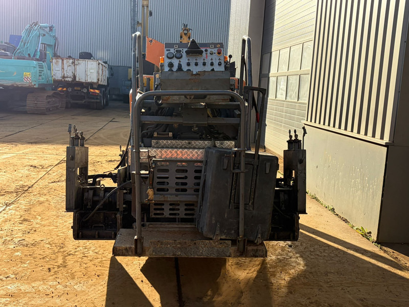 Vögele Super 800 incl. 35cm extensions - راصف أسفلت: صورة 4 Vögele Super 800 incl. 35cm extensions - راصف أسفلت: صورة 4