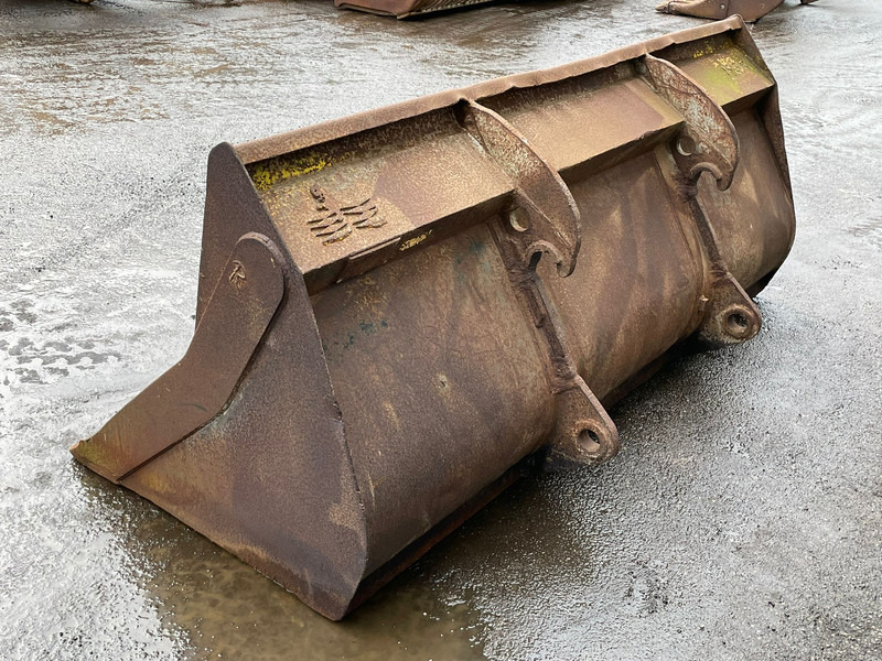 Volvo 10/20 shovel bucket - بكت: صورة 3 Volvo 10/20 shovel bucket - بكت: صورة 3