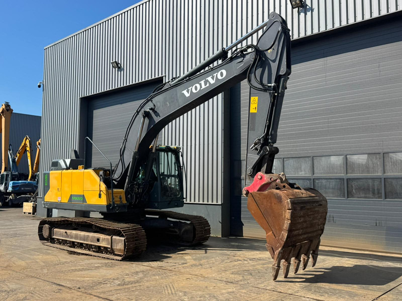Volvo EC220EL - حفار زاحف: صورة 5 Volvo EC220EL - حفار زاحف: صورة 5