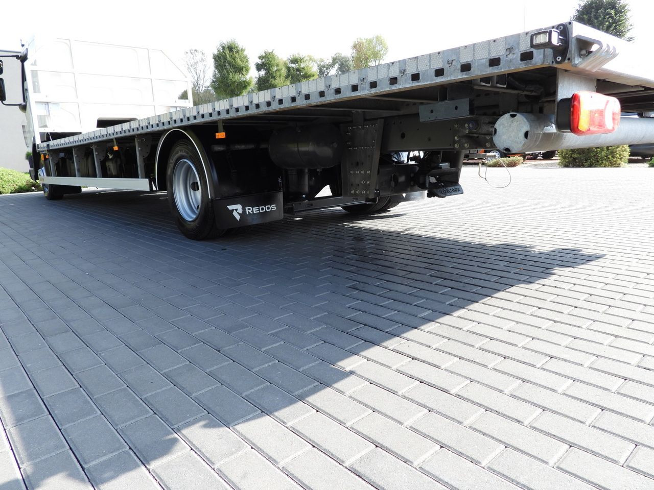 ناقلة حاويات/ شاحنة حاويات DAF LF 230 CONTAINER CARRIER PLATFORM + TRAILER WEBASTO CRUISE CONTROL LED LIGHTS PNEUMATICS AUTOMATIC TRANSMISSION  TWIN WHEELS AIR CONDITIONING  230HP: صورة 15
