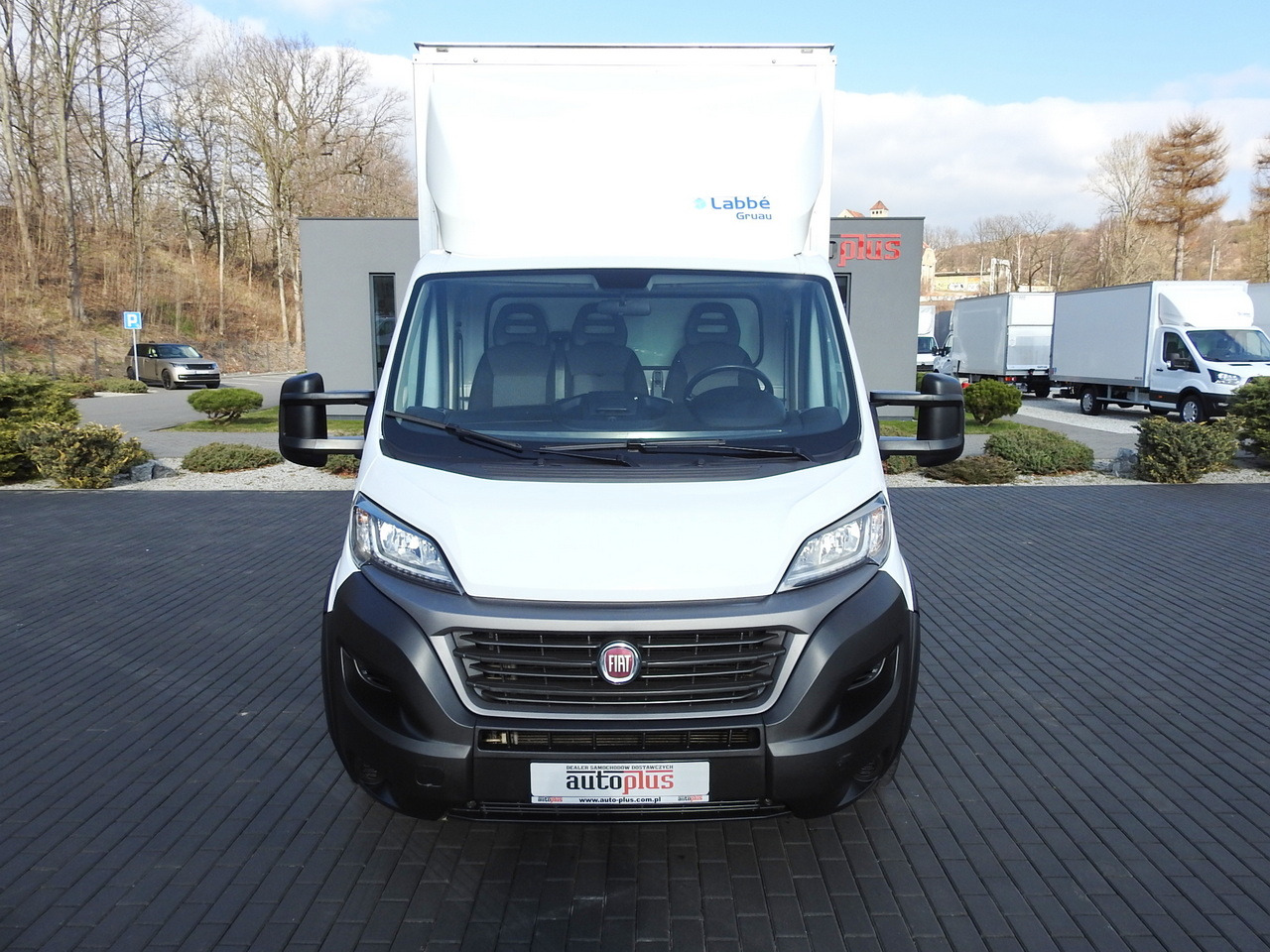 FIAT DUCATO BOX LIFT 8 PALLETS CRUISE CONTROL NAVIGATION LED LIGHTS AIR CONDITIONING 130HP - شاحنة بصندوق مغلق: صورة 5 FIAT DUCATO BOX LIFT 8 PALLETS CRUISE CONTROL NAVIGATION LED LIGHTS AIR CONDITIONING 130HP - شاحنة بصندوق مغلق: صورة 5