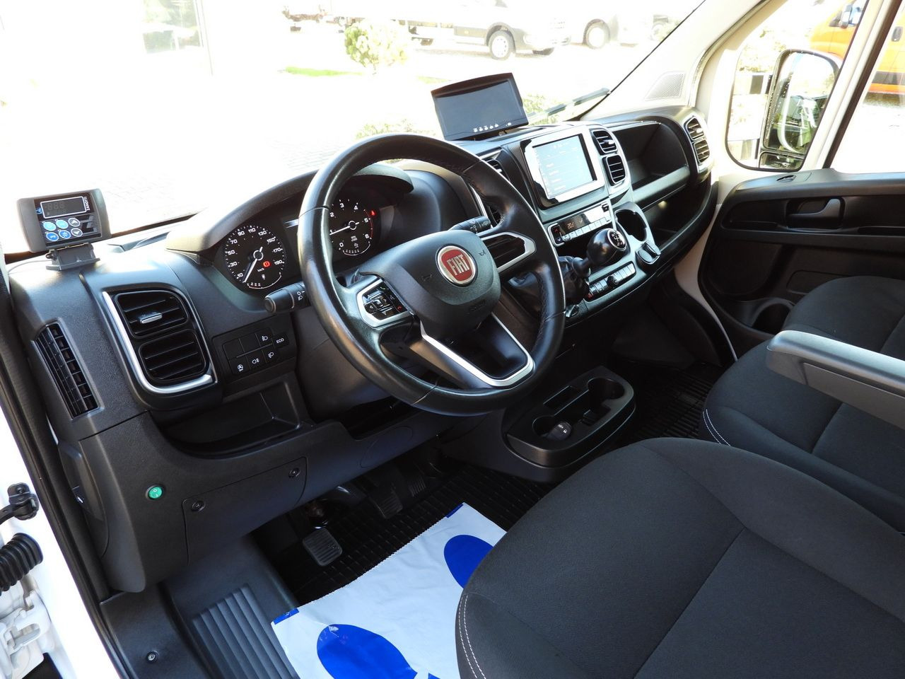 FIAT DUCATO REGRIGERATOR BOX -5*C HEATING FUNCTION AIR CONDITIONING 140HP - شاحنة توصيل مبردة: صورة 2 FIAT DUCATO REGRIGERATOR BOX -5*C HEATING FUNCTION AIR CONDITIONING 140HP - شاحنة توصيل مبردة: صورة 2