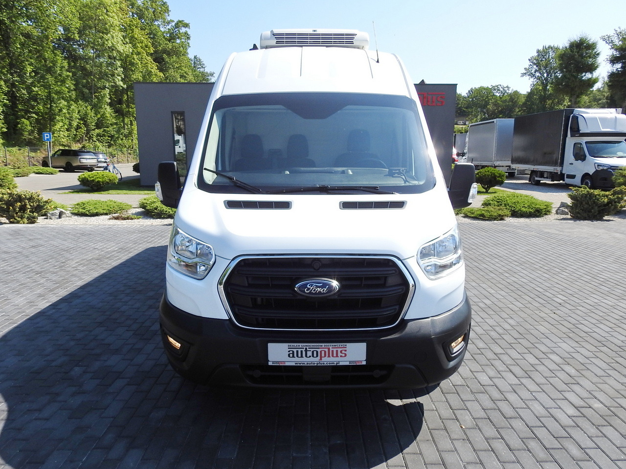 FORD TRANSIT REFRIGERATOR VAN 0*C HEATING FUNCTION CRUISE CONTROL AIR CONDITIONING LED LIGHTS 130HP - شاحنة توصيل مبردة: صورة 5 FORD TRANSIT REFRIGERATOR VAN 0*C HEATING FUNCTION CRUISE CONTROL AIR CONDITIONING LED LIGHTS 130HP - شاحنة توصيل مبردة: صورة 5