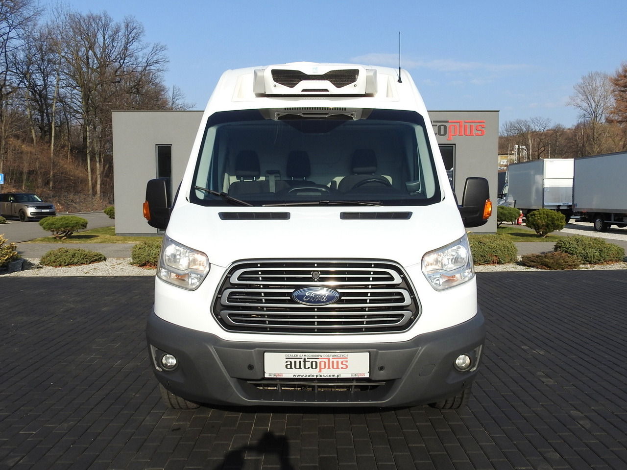 FORD TRANSIT REFRIGERATOR VAN 0°C HEATING FUNCTION CRUISE CONTROL LED LIGHTS AIR CONDITIONING 130HP - شاحنة توصيل مبردة: صورة 5 FORD TRANSIT REFRIGERATOR VAN 0°C HEATING FUNCTION CRUISE CONTROL LED LIGHTS AIR CONDITIONING 130HP - شاحنة توصيل مبردة: صورة 5