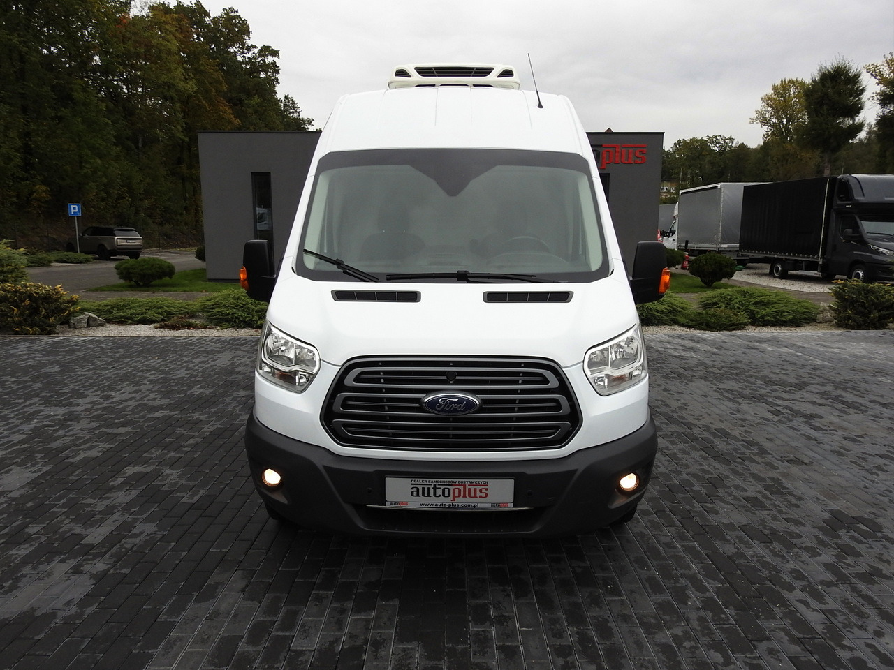 FORD TRANSIT REFRIGERATOR VAN 0*C HEATING FUNCTION POWER SUPPLY 230V CRUISE CONTROL NAVIGATION AIR CONDITIONING LED LIGHTS 130HP - شاحنة توصيل مبردة: صورة 5 FORD TRANSIT REFRIGERATOR VAN 0*C HEATING FUNCTION POWER SUPPLY 230V CRUISE CONTROL NAVIGATION AIR CONDITIONING LED LIGHTS 130HP - شاحنة توصيل مبردة: صورة 5