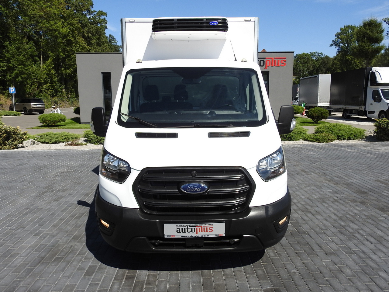 FORD TRANSIT REGRIGERATOR BOX 0*C POWER SUPPLY 230V CRUISE CONTROL AIR CONDITIONING TWIN WHEELS 170HP - شاحنة توصيل مبردة: صورة 5 FORD TRANSIT REGRIGERATOR BOX 0*C POWER SUPPLY 230V CRUISE CONTROL AIR CONDITIONING TWIN WHEELS 170HP - شاحنة توصيل مبردة: صورة 5