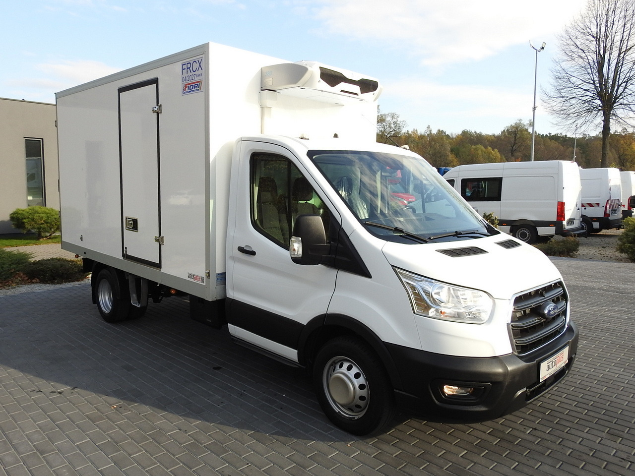 FORD TRANSIT REGRIGERATOR BOX -10*C POWER SUPPLY 230V CRUISE CONTROL AIR CONDITIONING LED LIGHTS PNEUMATICS TWIN WHEELS 130HP - شاحنة توصيل مبردة: صورة 4 FORD TRANSIT REGRIGERATOR BOX -10*C POWER SUPPLY 230V CRUISE CONTROL AIR CONDITIONING LED LIGHTS PNEUMATICS TWIN WHEELS 130HP - شاحنة توصيل مبردة: صورة 4