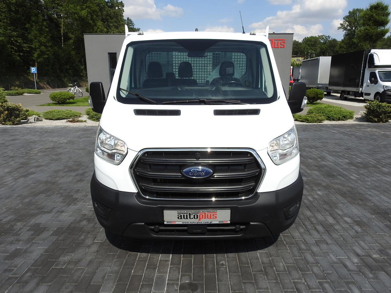 FORD TRANSIT TIPPER CRUISE CONTROL AIR CONDITIONING TWIN WHEELS 170HP - قلاب صغير: صورة 5 FORD TRANSIT TIPPER CRUISE CONTROL AIR CONDITIONING TWIN WHEELS 170HP - قلاب صغير: صورة 5