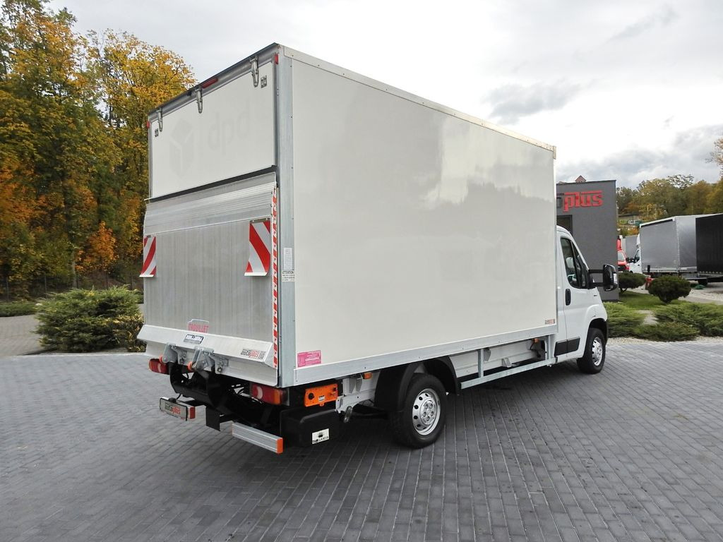 Fiat DUCATO KOFFER AUFZUG 8 PAL. TEMPOMAT NAVIGATON - شاحنة بصندوق مغلق: صورة 3 Fiat DUCATO KOFFER AUFZUG 8 PAL. TEMPOMAT NAVIGATON - شاحنة بصندوق مغلق: صورة 3
