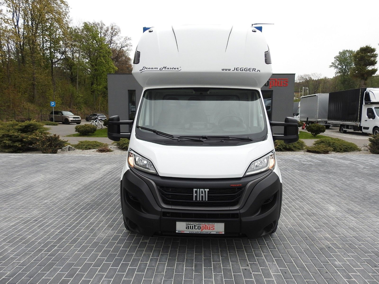 Fiat DUCATO PRITSCHE PLANE 10 PALETTEN WEBASTO A/C - شاحنة مغلقة بستائر جانبية: صورة 5 Fiat DUCATO PRITSCHE PLANE 10 PALETTEN WEBASTO A/C - شاحنة مغلقة بستائر جانبية: صورة 5