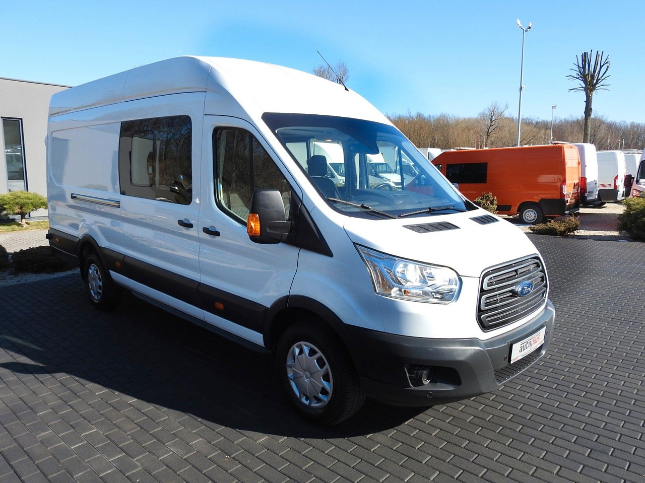 Ford TRANSIT KASTENWAGEN DOPPELKABINE 6 SITZE - فان, الشاحنات الصغيرة كابينة مزدوجة: صورة 4 Ford TRANSIT KASTENWAGEN DOPPELKABINE 6 SITZE - فان, الشاحنات الصغيرة كابينة مزدوجة: صورة 4