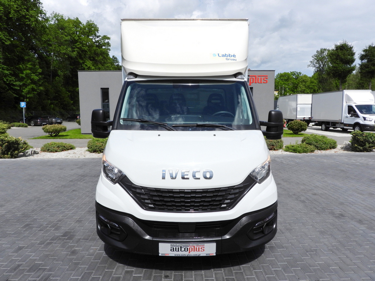 IVECO DAILY 35C16 BOX LIFT 8 PALLETS CRUISE CONTROL TWIN WHEELS AIR CONDITIONING 160HP - شاحنة بصندوق مغلق: صورة 5 IVECO DAILY 35C16 BOX LIFT 8 PALLETS CRUISE CONTROL TWIN WHEELS AIR CONDITIONING 160HP - شاحنة بصندوق مغلق: صورة 5