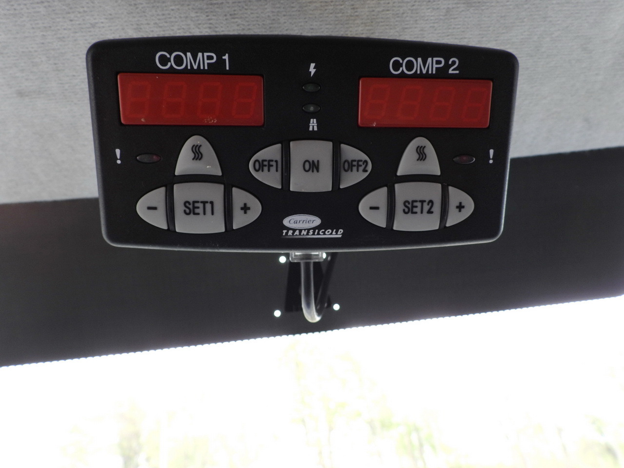 شاحنة توصيل مبردة IVECO DAILY 35S14 REFRIGERATOR VAN 0*C POWER SUPPLY 230V CRUISE CONTROL AUTOMATIC TRANSMISSION HI-MATIC AIR CONDITIONING 140HP: صورة 45 شاحنة توصيل مبردة IVECO DAILY 35S14 REFRIGERATOR VAN 0*C POWER SUPPLY 230V CRUISE CONTROL AUTOMATIC TRANSMISSION HI-MATIC AIR CONDITIONING 140HP: صورة 45