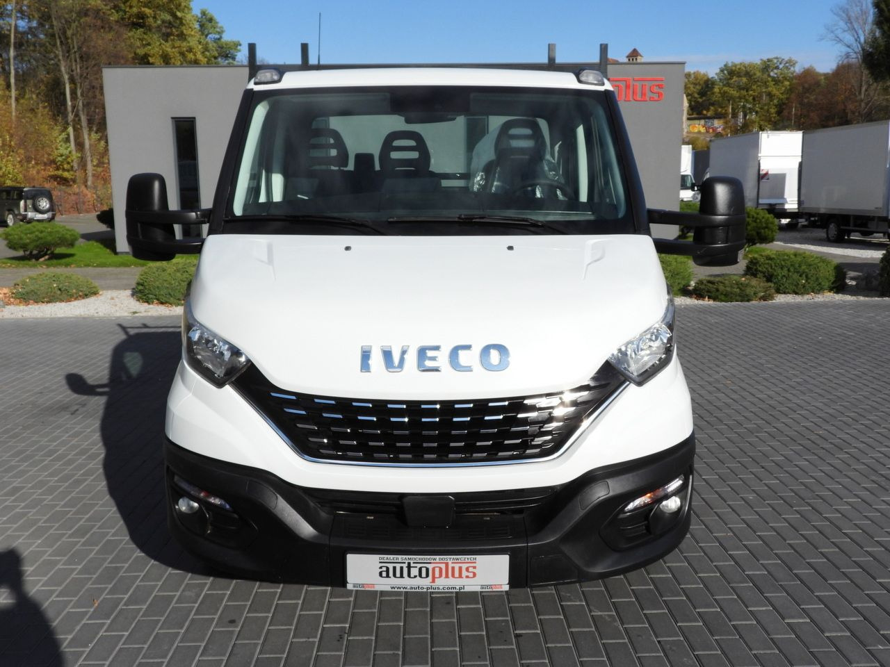 IVECO DAILY 35S14 STAKE BODY 8 PALLETS CRUISE CONTROL AIR CONDITIONING  140HP - شاحنة توصيل مفتوحة: صورة 5 IVECO DAILY 35S14 STAKE BODY 8 PALLETS CRUISE CONTROL AIR CONDITIONING  140HP - شاحنة توصيل مفتوحة: صورة 5