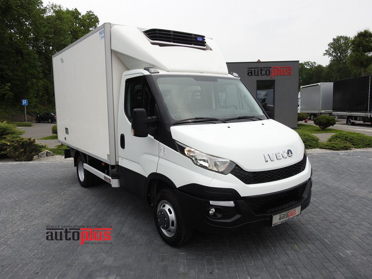 IVECO DAILY 35S15 REGRIGERATOR BOX -12*C 8 PALLETS CRUISE CONTROL TWIN WHEELS AIR CONDITIONING 150HP - شاحنة توصيل مبردة: صورة 1 IVECO DAILY 35S15 REGRIGERATOR BOX -12*C 8 PALLETS CRUISE CONTROL TWIN WHEELS AIR CONDITIONING 150HP - شاحنة توصيل مبردة: صورة 1