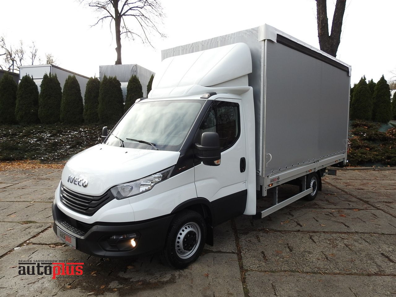 IVECO DAILY 35S16 NEW TARPAULIN LIFT 8 PALLETS CRUISE CONTROL AIR CONDITIONING 160HP - شاحنة مغلقة بستائر جانبية: صورة 1 IVECO DAILY 35S16 NEW TARPAULIN LIFT 8 PALLETS CRUISE CONTROL AIR CONDITIONING 160HP - شاحنة مغلقة بستائر جانبية: صورة 1