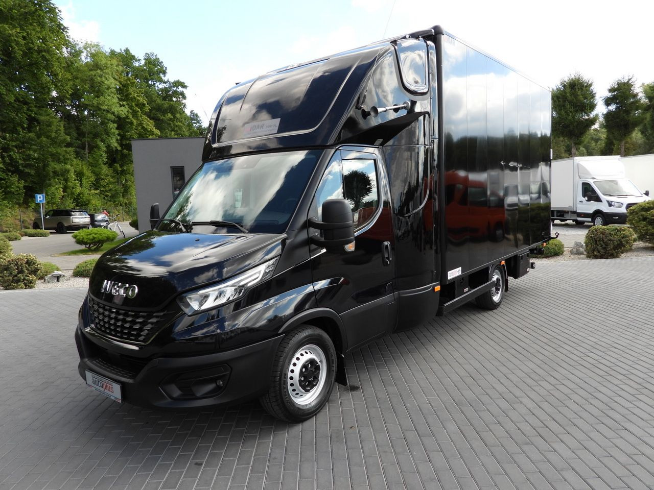 شاحنة بصندوق مغلق IVECO DAILY 35S18 BOX LIFT 8 PALLETS WEBASTO CRUISE CONTROL NAVIGATION LED LIGHTS PNEUMATICS AIR CONDITIONING 180HP: صورة 18 شاحنة بصندوق مغلق IVECO DAILY 35S18 BOX LIFT 8 PALLETS WEBASTO CRUISE CONTROL NAVIGATION LED LIGHTS PNEUMATICS AIR CONDITIONING 180HP: صورة 18