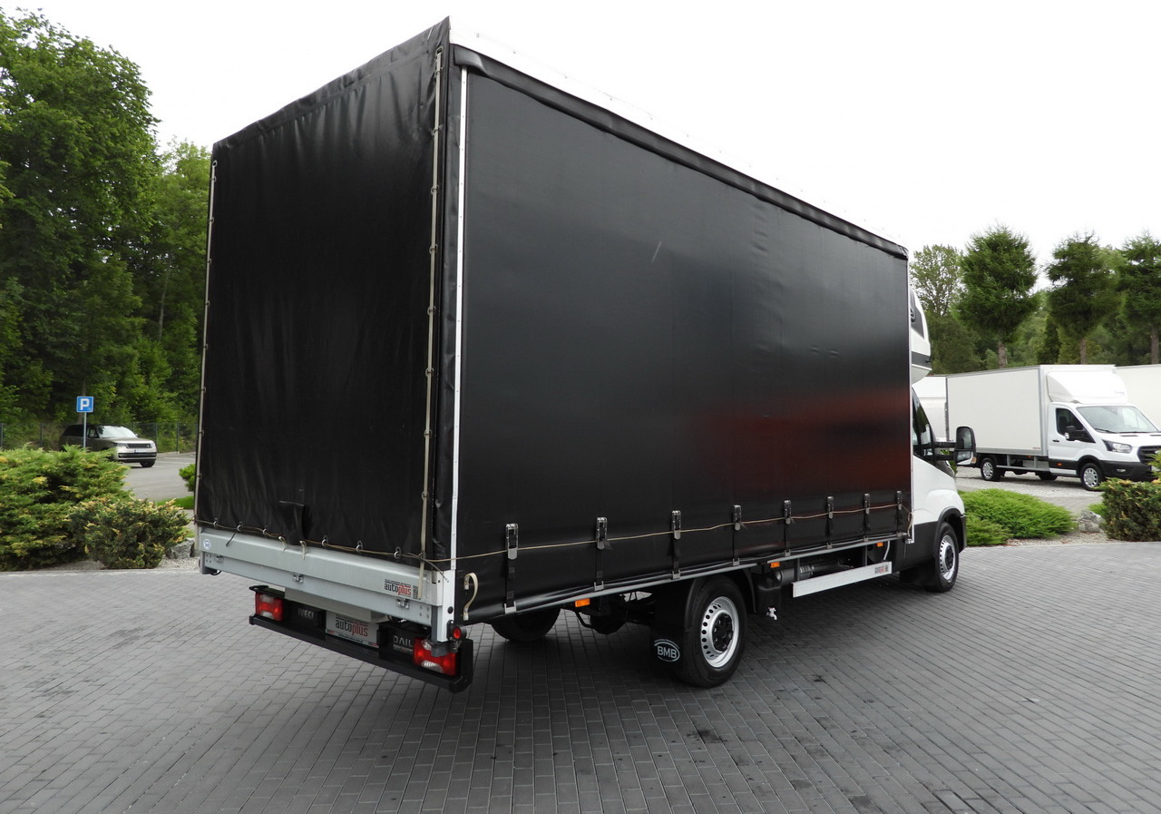 IVECO DAILY 35S18 TARPAULIN 10 PALLETS WEBASTO CRUISE CONTROL NAVIGATION LED LIGHTS AIR CONDITIONING 180HP - شاحنة مغلقة بستائر جانبية: صورة 3 IVECO DAILY 35S18 TARPAULIN 10 PALLETS WEBASTO CRUISE CONTROL NAVIGATION LED LIGHTS AIR CONDITIONING 180HP - شاحنة مغلقة بستائر جانبية: صورة 3