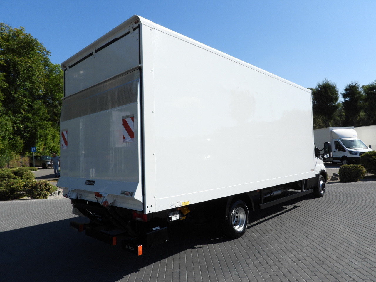 IVECO DAILY 72C18 LIFT 14 PALLETS CRUISE CONTROL PNEUMATICS AUTOMATIC TRANSMISSION HI-MATIC TWIN WHEELS AIR CONDITIONING 180HP - شاحنة بصندوق مغلق: صورة 3 IVECO DAILY 72C18 LIFT 14 PALLETS CRUISE CONTROL PNEUMATICS AUTOMATIC TRANSMISSION HI-MATIC TWIN WHEELS AIR CONDITIONING 180HP - شاحنة بصندوق مغلق: صورة 3