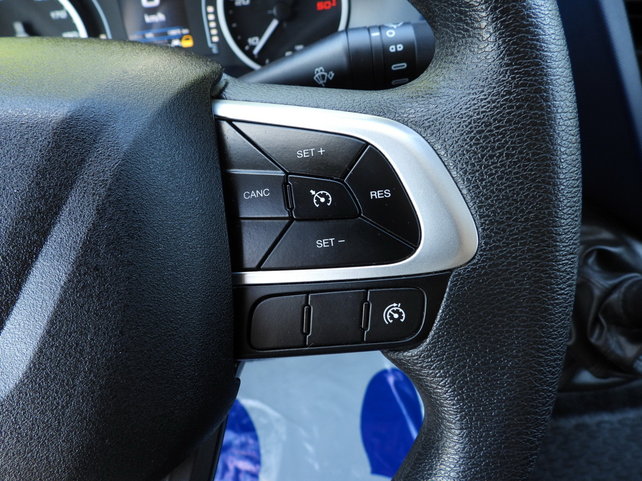 شاحنة صندوقية IVECO DAILY 72C18 LIFT 14 PALLETS CRUISE CONTROL PNEUMATICS AUTOMATIC TRANSMISSION HI-MATIC TWIN WHEELS AIR CONDITIONING  180HP: صورة 36