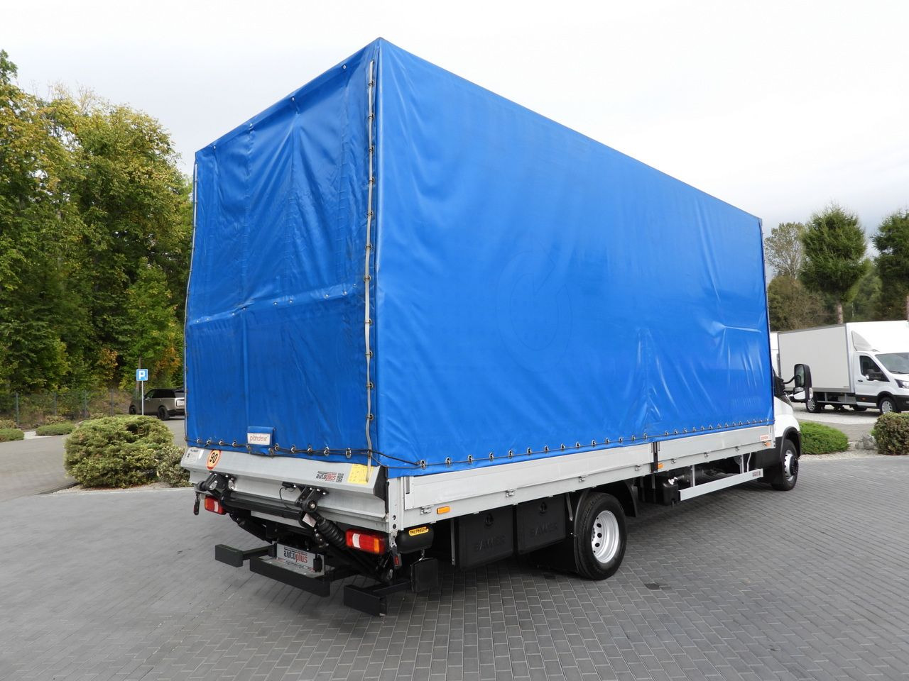 IVECO DAILY 72C18 TARPAULIN LIFT 14 PALLETS WEBASTO CRUISE CONTROL LED LIGHTS TWIN WHEELS AIR CONDITIONING 180HP - شاحنة مغلقة بستائر جانبية: صورة 3 IVECO DAILY 72C18 TARPAULIN LIFT 14 PALLETS WEBASTO CRUISE CONTROL LED LIGHTS TWIN WHEELS AIR CONDITIONING 180HP - شاحنة مغلقة بستائر جانبية: صورة 3