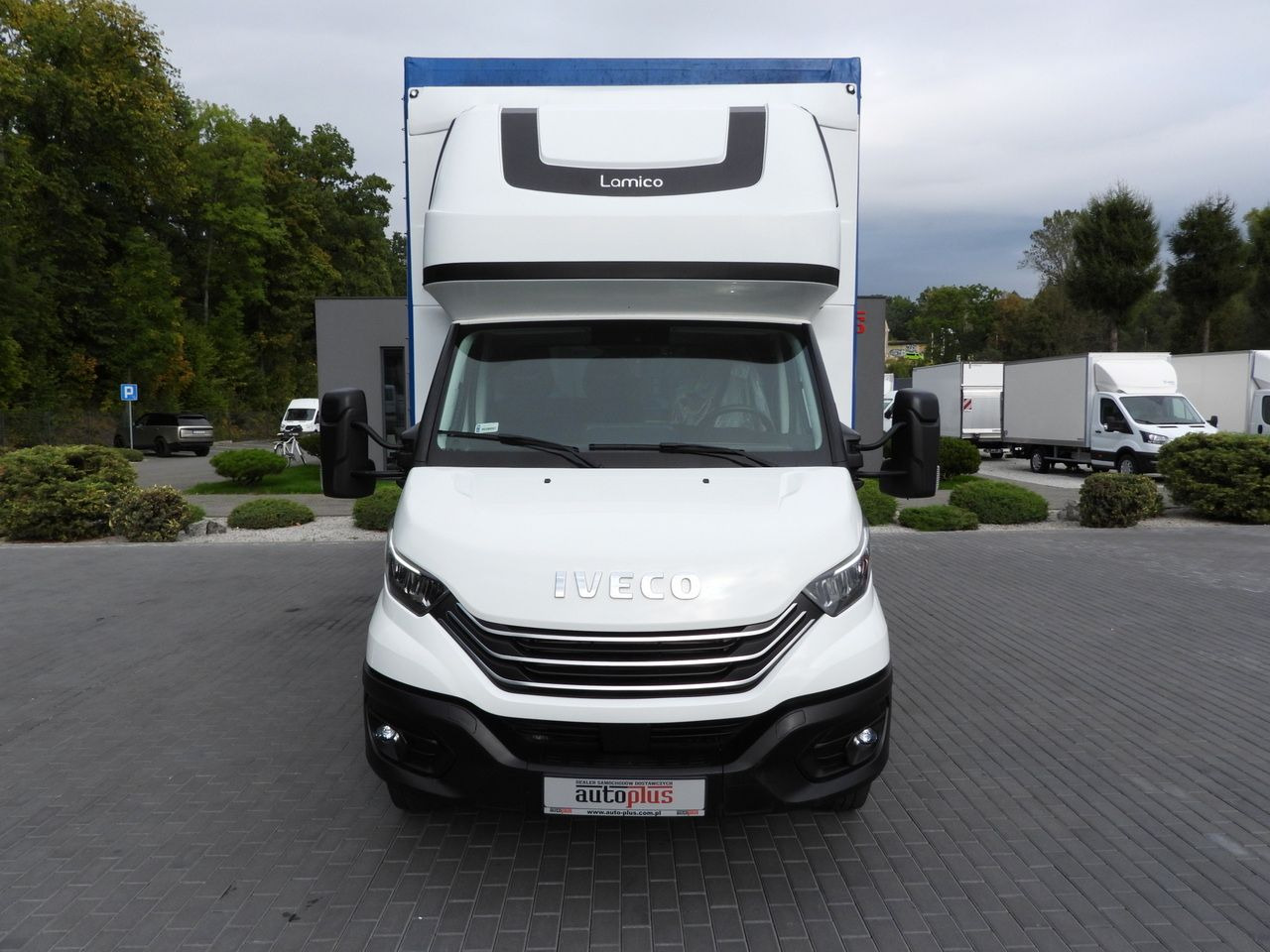 IVECO DAILY 72C18 TARPAULIN LIFT 14 PALLETS WEBASTO CRUISE CONTROL LED LIGHTS TWIN WHEELS AIR CONDITIONING 180HP - شاحنة مغلقة بستائر جانبية: صورة 5 IVECO DAILY 72C18 TARPAULIN LIFT 14 PALLETS WEBASTO CRUISE CONTROL LED LIGHTS TWIN WHEELS AIR CONDITIONING 180HP - شاحنة مغلقة بستائر جانبية: صورة 5