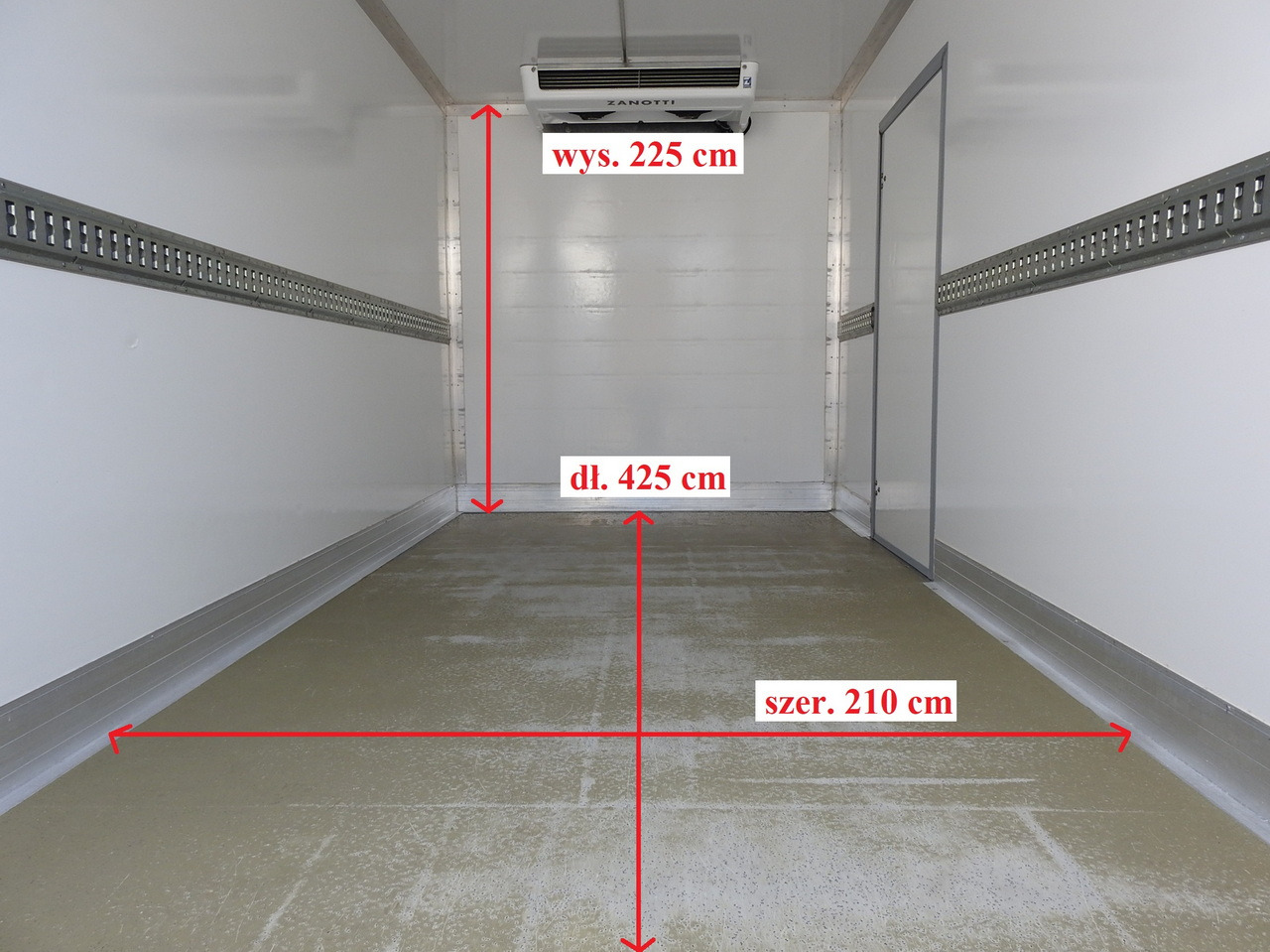 شاحنة توصيل مبردة MAN TGE 3.180 REGRIGERATOR BOX -5*C 8 PALLETS HEATING FUNCTION CRUISE CONTROL PNEUMATICS AIR CONDITIONING 180HP: صورة 12 شاحنة توصيل مبردة MAN TGE 3.180 REGRIGERATOR BOX -5*C 8 PALLETS HEATING FUNCTION CRUISE CONTROL PNEUMATICS AIR CONDITIONING 180HP: صورة 12