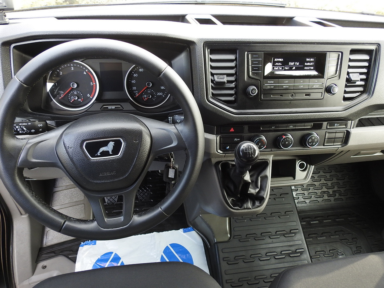 شاحنة توصيل مبردة MAN TGE 3.180 REGRIGERATOR BOX -5*C 8 PALLETS HEATING FUNCTION CRUISE CONTROL PNEUMATICS AIR CONDITIONING 180HP: صورة 31 شاحنة توصيل مبردة MAN TGE 3.180 REGRIGERATOR BOX -5*C 8 PALLETS HEATING FUNCTION CRUISE CONTROL PNEUMATICS AIR CONDITIONING 180HP: صورة 31