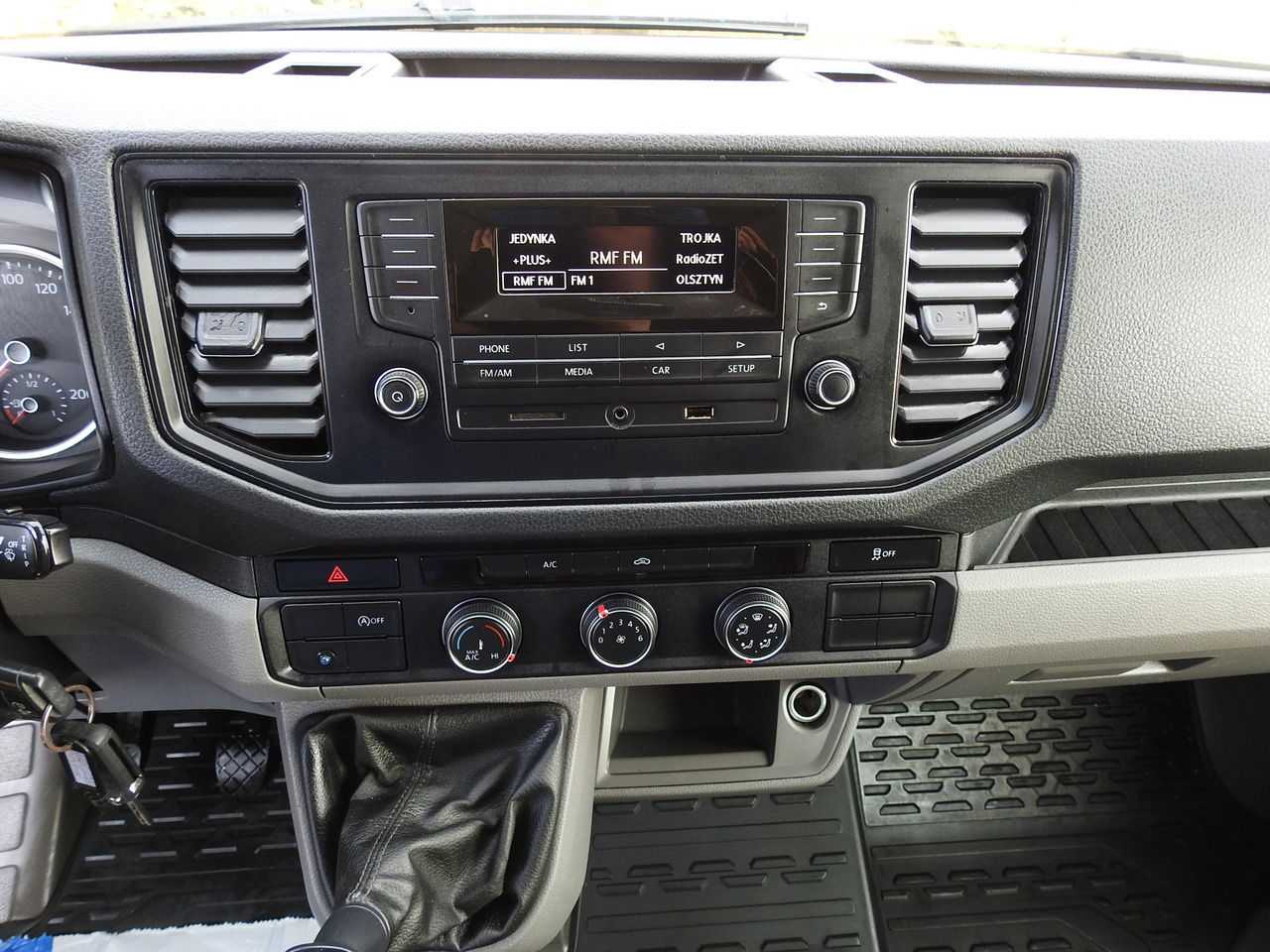 شاحنة توصيل مبردة MAN TGE 3.180 REGRIGERATOR BOX -5*C 8 PALLETS HEATING FUNCTION CRUISE CONTROL PNEUMATICS AIR CONDITIONING 180HP: صورة 35 شاحنة توصيل مبردة MAN TGE 3.180 REGRIGERATOR BOX -5*C 8 PALLETS HEATING FUNCTION CRUISE CONTROL PNEUMATICS AIR CONDITIONING 180HP: صورة 35