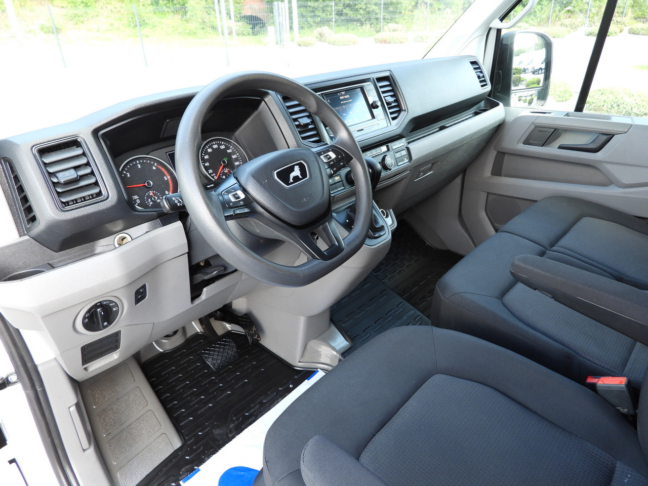 MAN TGE REFRIGERATOR VAN -5*C POWER SUPPLY 230V CRUISE CONTROL AUTOMATIC TRANSMISSION AIR CONDITIONING 180HP - شاحنة توصيل مبردة: صورة 2 MAN TGE REFRIGERATOR VAN -5*C POWER SUPPLY 230V CRUISE CONTROL AUTOMATIC TRANSMISSION AIR CONDITIONING 180HP - شاحنة توصيل مبردة: صورة 2