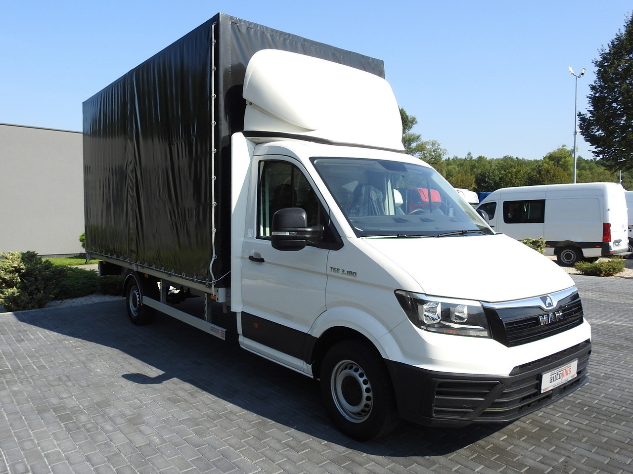 MAN TGE TARPAULIN 10 PALLETS AIR CONDITIONING 180HP - شاحنة مغلقة بستائر جانبية: صورة 4 MAN TGE TARPAULIN 10 PALLETS AIR CONDITIONING 180HP - شاحنة مغلقة بستائر جانبية: صورة 4