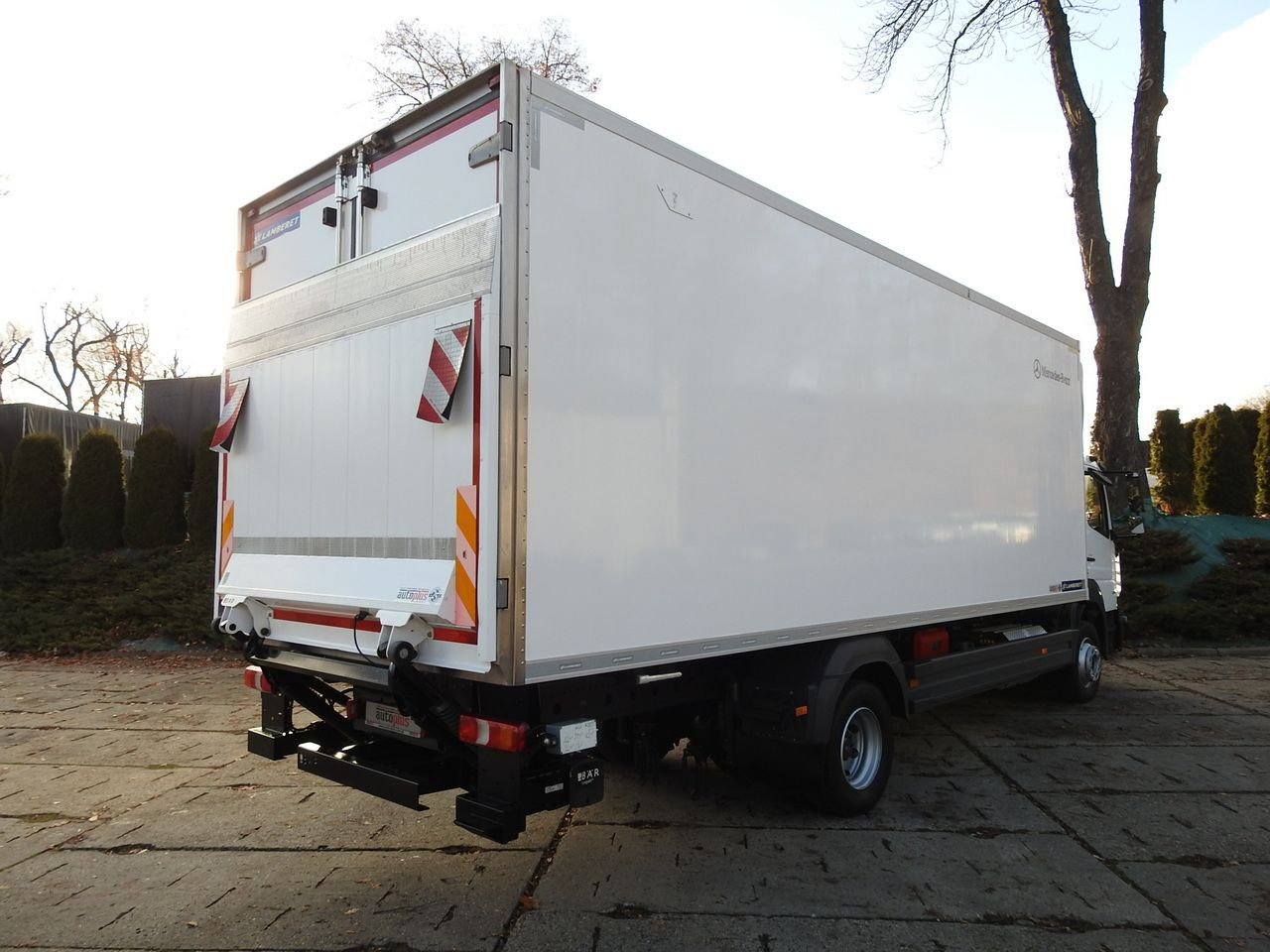 MERCEDES ATEGO 12.24 REGRIGERATOR BOX -10*C LIFT 16 PALLETS HEATING FUNCTION WEBASTO CRUISE CONTROL PNEUMATICS AIR CONDITIONING 240HP - شاحنة ذات مبرد: صورة 3 MERCEDES ATEGO 12.24 REGRIGERATOR BOX -10*C LIFT 16 PALLETS HEATING FUNCTION WEBASTO CRUISE CONTROL PNEUMATICS AIR CONDITIONING 240HP - شاحنة ذات مبرد: صورة 3