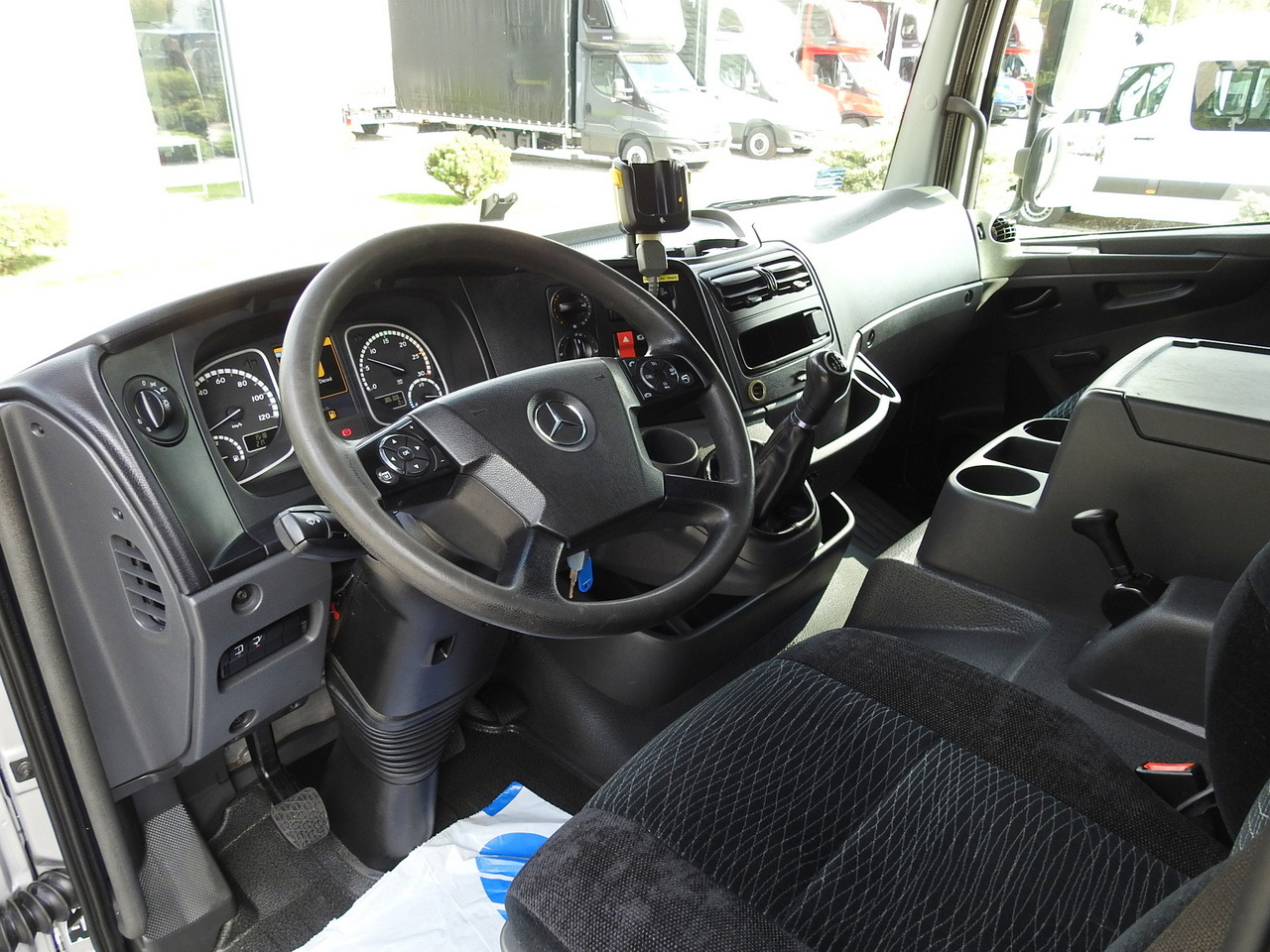 MERCEDES ATEGO 1221 TARPAULIN LIFT 16 PALLETS WEBASTO AIR CONDITIONING PNEUMATICS TWIN WHEELS 230HP - شاحنة مغلقة بستائر جانبية: صورة 2 MERCEDES ATEGO 1221 TARPAULIN LIFT 16 PALLETS WEBASTO AIR CONDITIONING PNEUMATICS TWIN WHEELS 230HP - شاحنة مغلقة بستائر جانبية: صورة 2