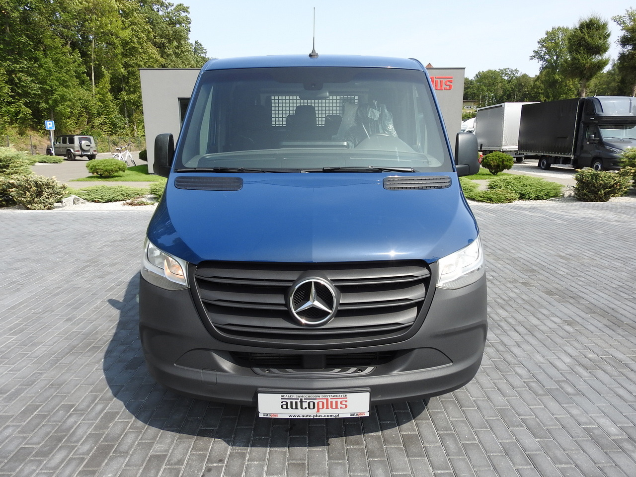 MERCEDES SPRINTER 316 STAKE BODY DOUBLE CABIN DOKA 7 SEATS AIR CONDITIONING 160HP - الشاحنات الصغيرة كابينة مزدوجة: صورة 5 MERCEDES SPRINTER 316 STAKE BODY DOUBLE CABIN DOKA 7 SEATS AIR CONDITIONING 160HP - الشاحنات الصغيرة كابينة مزدوجة: صورة 5
