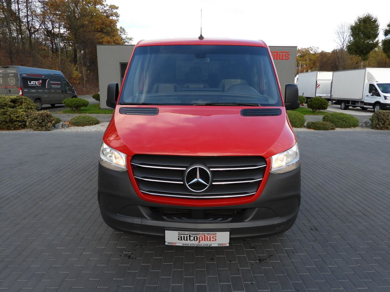 MERCEDES SPRINTER 316 STAKE BODY DOUBLE CABIN DOKA 7 SEATS AIR CONDITIONING 160HP - الشاحنات الصغيرة كابينة مزدوجة: صورة 5 MERCEDES SPRINTER 316 STAKE BODY DOUBLE CABIN DOKA 7 SEATS AIR CONDITIONING 160HP - الشاحنات الصغيرة كابينة مزدوجة: صورة 5