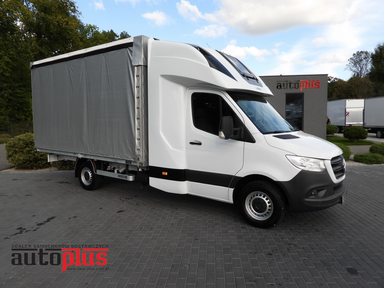 MERCEDES SPRINTER 316 TARPAULIN 8 PALLETS WEBASTO CRUISE CONTROL AIR CONDITIONING 160HP - شاحنة مغلقة بستائر جانبية: صورة 1 MERCEDES SPRINTER 316 TARPAULIN 8 PALLETS WEBASTO CRUISE CONTROL AIR CONDITIONING 160HP - شاحنة مغلقة بستائر جانبية: صورة 1