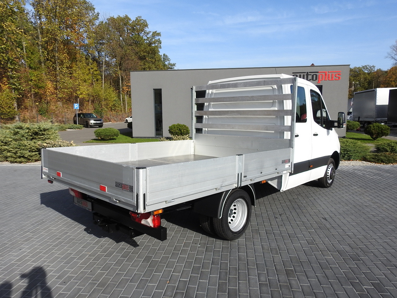 MERCEDES SPRINTER 516 STAKE BODY DOUBLE CABIN DOKA 6 SEATS CRUISE CONTROL AIR CONDITIONING TWIN WHEELS 160HP - الشاحنات الصغيرة كابينة مزدوجة: صورة 3 MERCEDES SPRINTER 516 STAKE BODY DOUBLE CABIN DOKA 6 SEATS CRUISE CONTROL AIR CONDITIONING TWIN WHEELS 160HP - الشاحنات الصغيرة كابينة مزدوجة: صورة 3