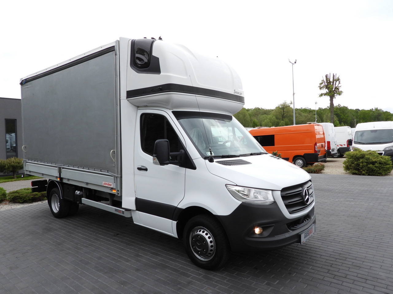 MERCEDES SPRINTER 519 TARPAULIN 8 PALLETS WEBASTO CRUISE CONTROL TWIN WHEELS AIR CONDITIONING 190HP - شاحنة مغلقة بستائر جانبية: صورة 4 MERCEDES SPRINTER 519 TARPAULIN 8 PALLETS WEBASTO CRUISE CONTROL TWIN WHEELS AIR CONDITIONING 190HP - شاحنة مغلقة بستائر جانبية: صورة 4