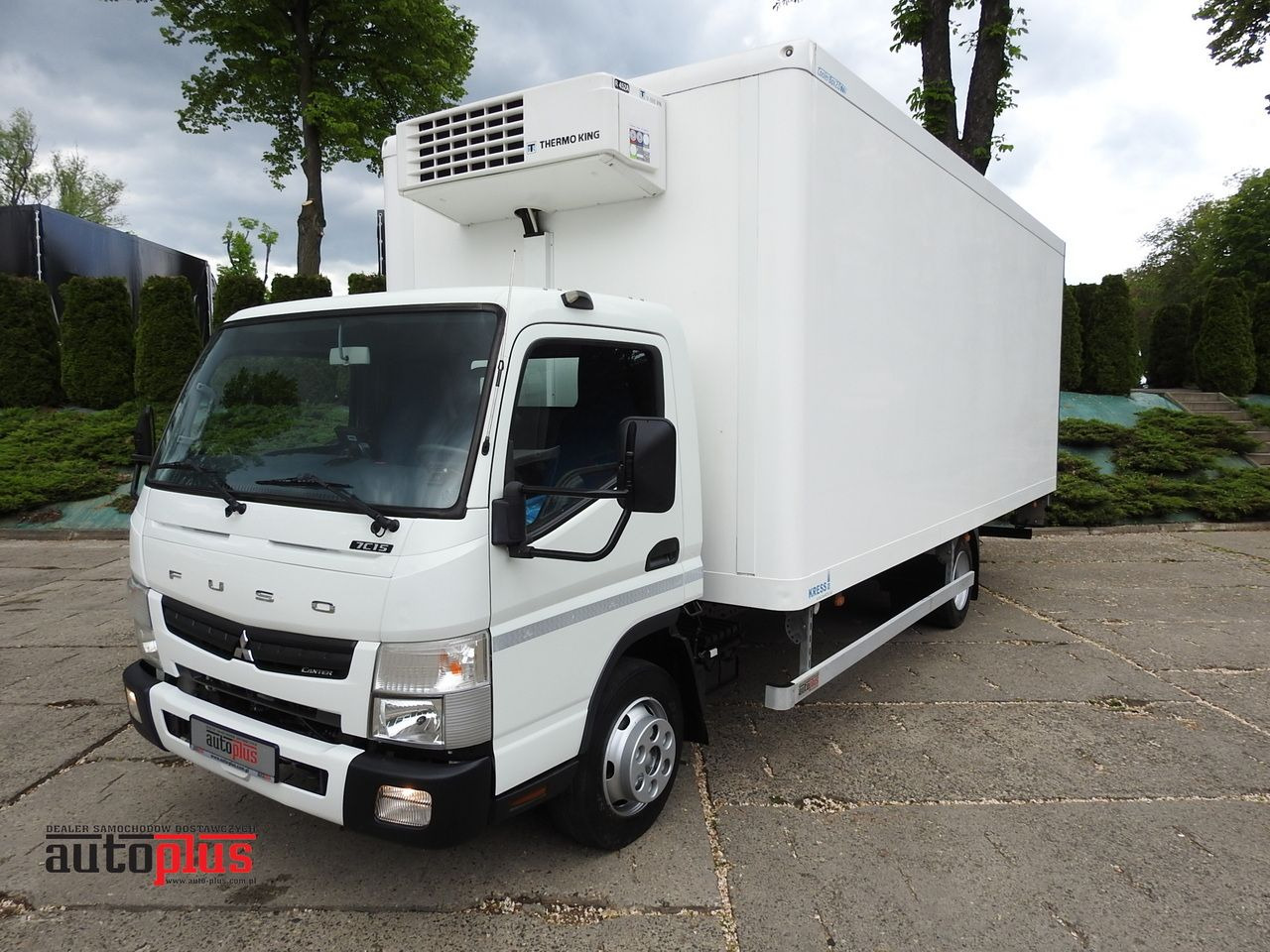 MITSUBISHI CANTER FUSO 7C15 REGRIGERATOR BOX -4*C LIFT POWER SUPPLY 230V AIR CONDITIONING AUTOMATIC TRANSMISSION 150HP - شاحنة ذات مبرد: صورة 1 MITSUBISHI CANTER FUSO 7C15 REGRIGERATOR BOX -4*C LIFT POWER SUPPLY 230V AIR CONDITIONING AUTOMATIC TRANSMISSION 150HP - شاحنة ذات مبرد: صورة 1