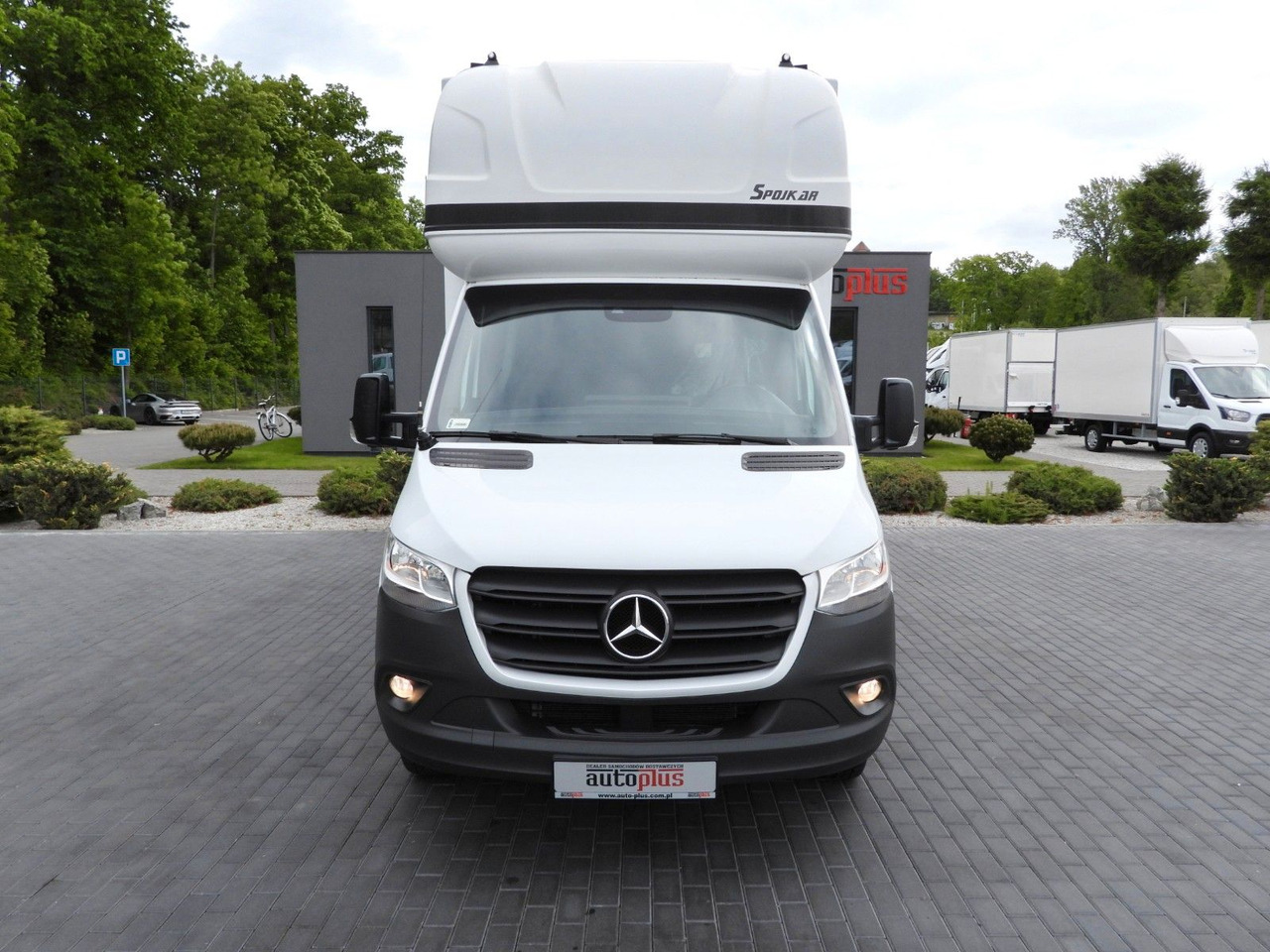 Mercedes-Benz SPRINTER 519 PRITSCHE PLANE 8 PALETTEN WEBASTO - شاحنة مغلقة بستائر جانبية: صورة 5 Mercedes-Benz SPRINTER 519 PRITSCHE PLANE 8 PALETTEN WEBASTO - شاحنة مغلقة بستائر جانبية: صورة 5