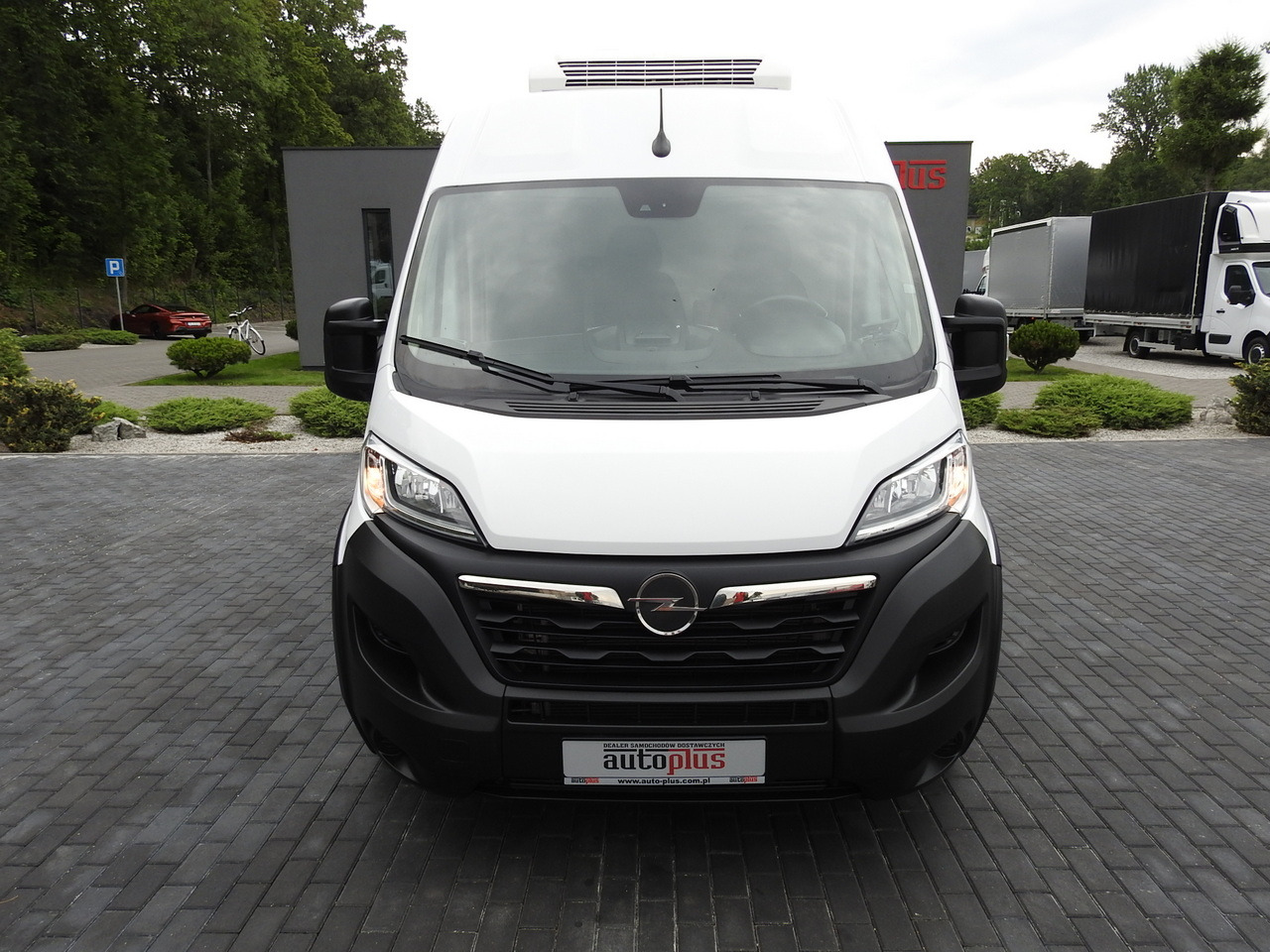 OPEL MOVANO REFRIGERATOR VAN 0*C HEATING FUNCTION AIR CONDITIONING 140HP - شاحنة توصيل مبردة: صورة 5 OPEL MOVANO REFRIGERATOR VAN 0*C HEATING FUNCTION AIR CONDITIONING 140HP - شاحنة توصيل مبردة: صورة 5