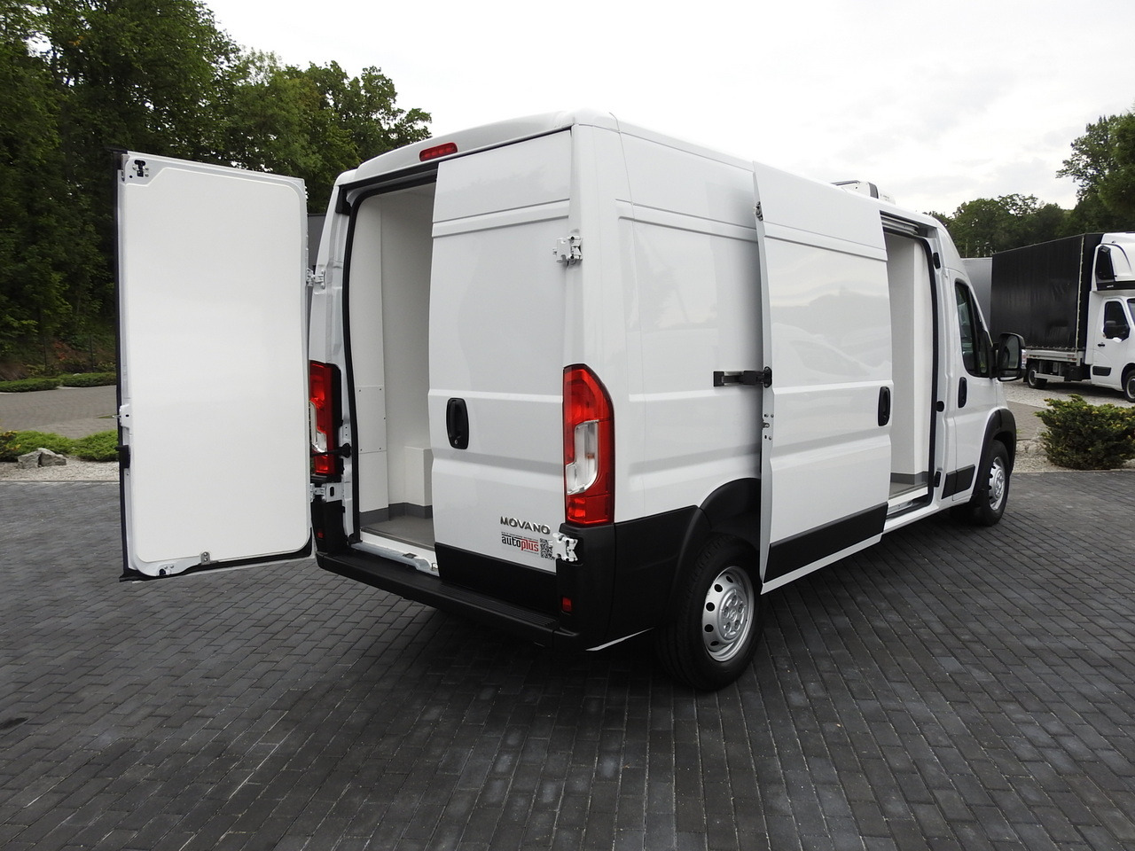 OPEL MOVANO REFRIGERATOR VAN 0*C HEATING FUNCTION AIR CONDITIONING 140HP - شاحنة توصيل مبردة: صورة 3 OPEL MOVANO REFRIGERATOR VAN 0*C HEATING FUNCTION AIR CONDITIONING 140HP - شاحنة توصيل مبردة: صورة 3