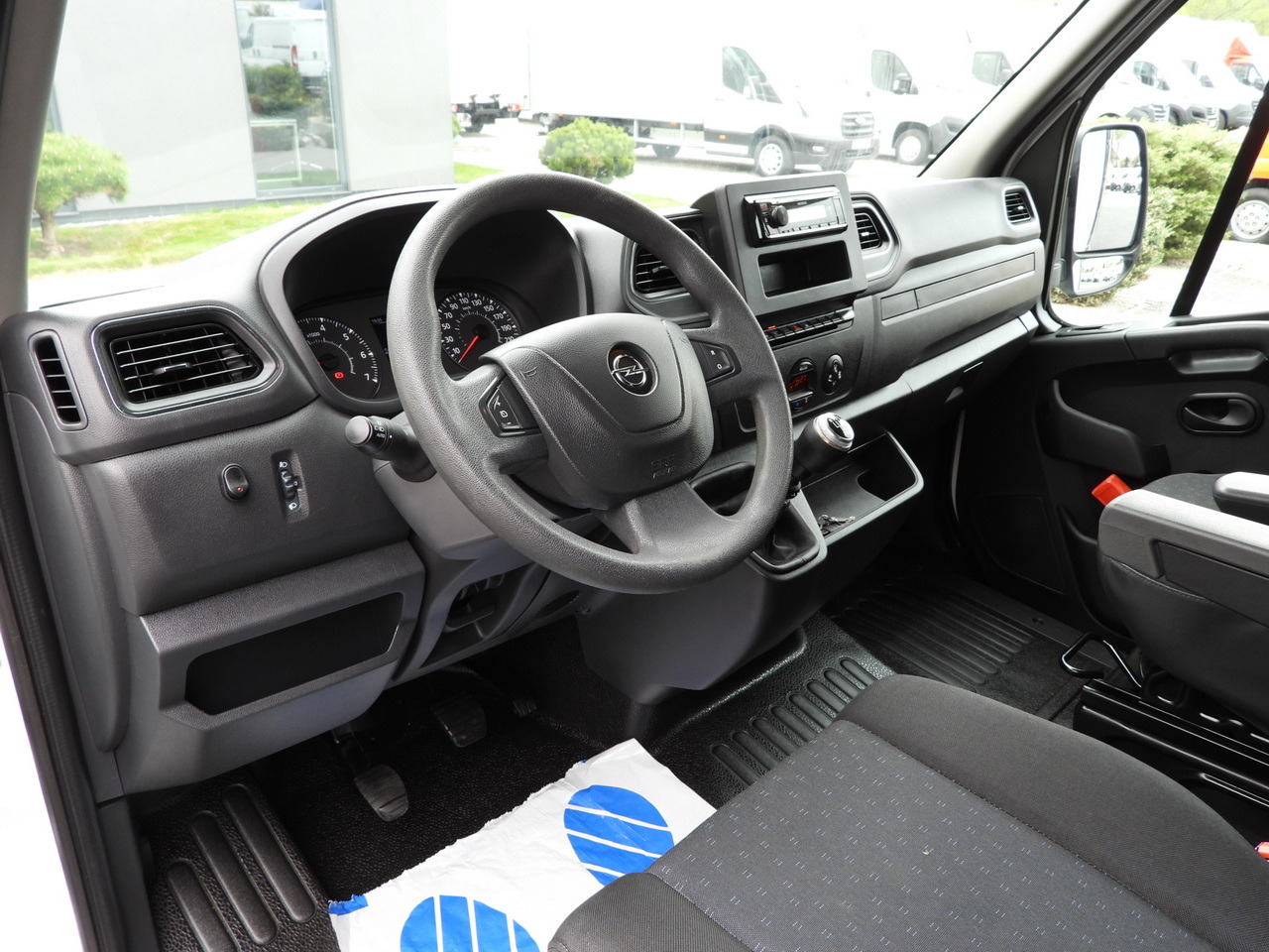 OPEL MOVANO TARPAULIN 10 PALLETS WEBASTO CRUISE CONTROL LED LIGHTS PNEUMATICS AIR CONDITIONING 165HP - شاحنة مغلقة بستائر جانبية: صورة 2 OPEL MOVANO TARPAULIN 10 PALLETS WEBASTO CRUISE CONTROL LED LIGHTS PNEUMATICS AIR CONDITIONING 165HP - شاحنة مغلقة بستائر جانبية: صورة 2