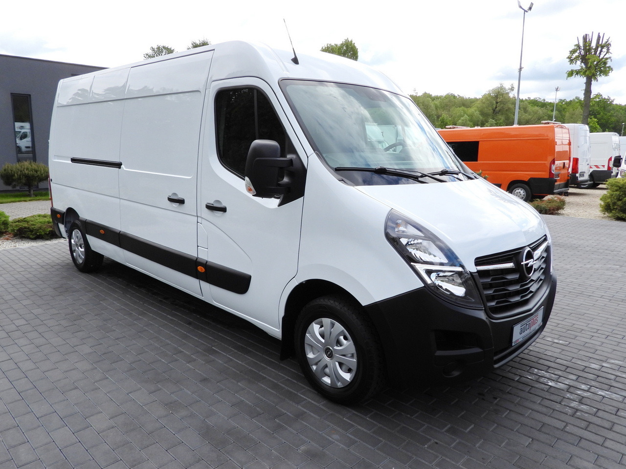 OPEL MOVANO VAN AIR CONDITIONING LED LIGHTS 150HP - فان: صورة 4 OPEL MOVANO VAN AIR CONDITIONING LED LIGHTS 150HP - فان: صورة 4