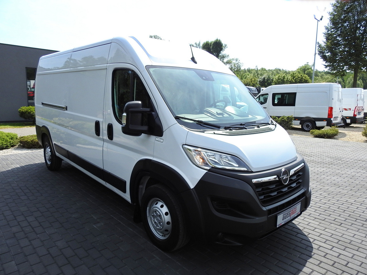 OPEL MOVANO VAN CRUISE CONTROL AIR CONDITIONING 140HP - فان: صورة 4 OPEL MOVANO VAN CRUISE CONTROL AIR CONDITIONING 140HP - فان: صورة 4