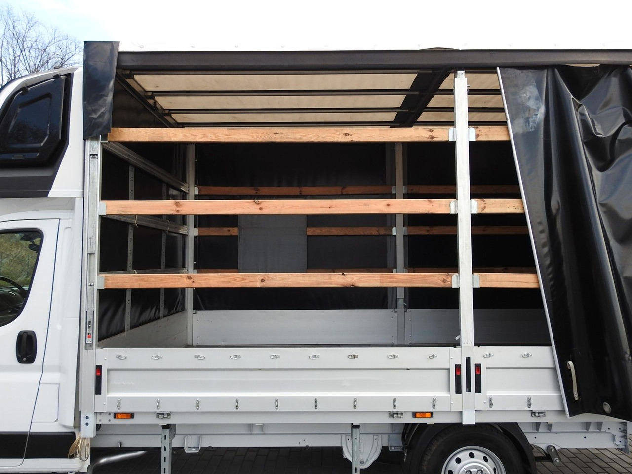 شاحنة مغلقة بستائر جانبية للبيع  Opel MOVANO  PRITSCHE PLANE 10 PALETTEN WEBASTO  A/C: صورة 18