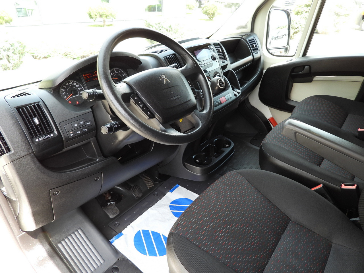 PEUGEOT BOXER REFRIGERATOR VAN -10*C CRUISE CONTROL AIR CONDITIONING 130HP - شاحنة توصيل مبردة: صورة 2 PEUGEOT BOXER REFRIGERATOR VAN -10*C CRUISE CONTROL AIR CONDITIONING 130HP - شاحنة توصيل مبردة: صورة 2