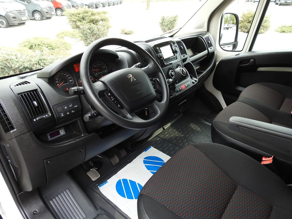 Peugeot BOXER KÜHLKASTENWAGEN 0*C TEMPOMAT NAVIGATION - شاحنة توصيل مبردة: صورة 2 Peugeot BOXER KÜHLKASTENWAGEN 0*C TEMPOMAT NAVIGATION - شاحنة توصيل مبردة: صورة 2
