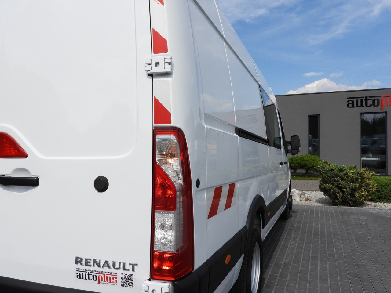 فان RENAULT MASTER BOX DELIVERY VAN 7 SEATS CRUISE CONTROL TWIN WHEELS AIR CONDITIONING  145HP: صورة 17